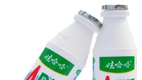 一分钟能喝多少牛奶呢?快来挑战吧